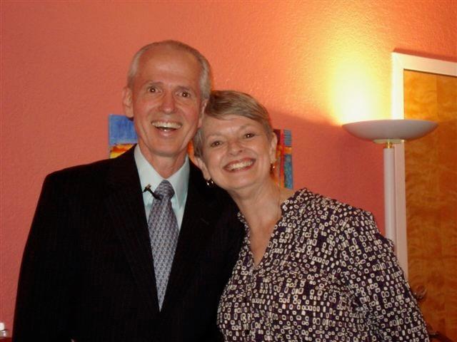 Betty Lue and Robert smiling together in 2009