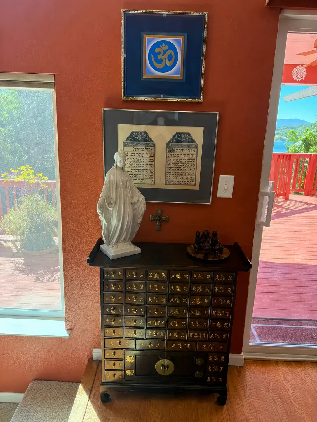 Loving Reminders home altar detail