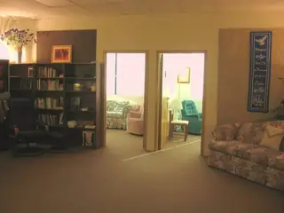 The library and sitting area inside the Reunion Holistic Center in Brentwood in 2011